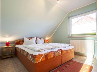 Ferienhaus Karola, Wohnung 2 - OG - Glowe - 9