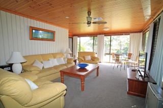 Luxury Escape on Alamein - Sussex Inlet - 5