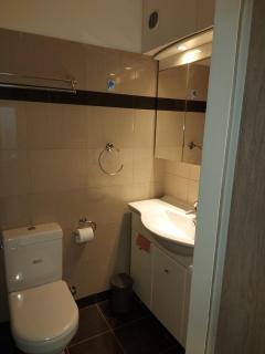 Arman Group Basement Loft - Atene - 7