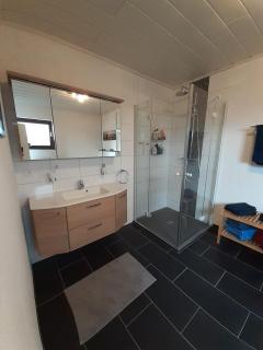Ferienwohnung Terrasse Parkplatz WallBox Nürburgring - Herresbach - 1