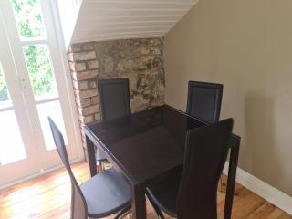 2 Bed Townhouse Eyre Square City Centre - Galway - 4