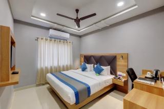 Click Hotel Guwahati - Guwahati - 3