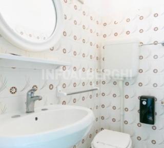Hotel Silvana Beach - Rimini - 6