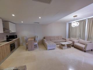 EL Gouna Mangrovy 1 BR back view no couple - 9