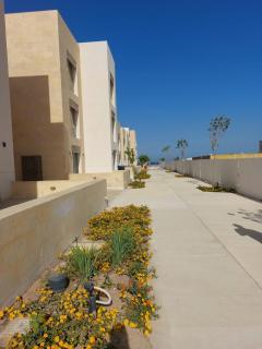 EL Gouna Mangrovy 1 BR back view no couple - 2