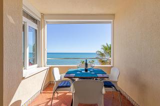 Fantastic Views , on the beach Best Location in Torremolinos - Torremolinos - 7