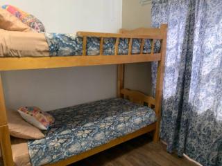 Pista Q hostel and apartments - Oranjestad - 1
