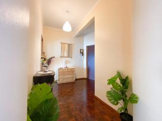 Central Apartment Near the Beaches #1922 - Lagos - 2
