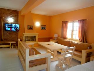 Villa Tzortzakos by Holiday Homes - Mavrovouni - 4