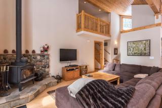 Falcon Point Manor - 4