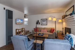 West Manor - 5