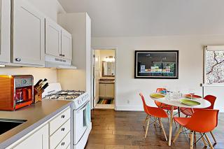 Lawndale Escape - Kenwood - 3