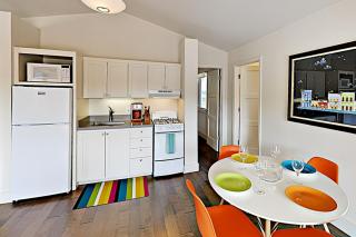 Lawndale Escape - Kenwood - 4