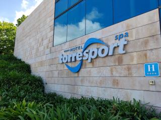 Hotel Torresport - Torrelavega - 0