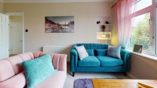 Contemporary 2 Bed Apartment With Private Garden - Maidstone - 0