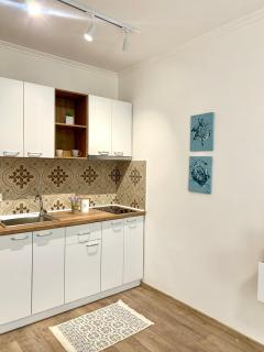 SOL Lux Studio Apartments 2nd Floor - 6