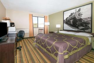 Super 8 by Wyndham Topeka/Wanamaker RD/I-70 - Topeka - 6