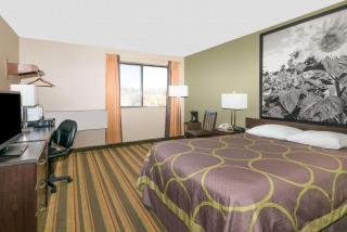 Super 8 by Wyndham Topeka/Wanamaker RD/I-70 - Topeka - 5