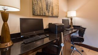 Best Western Plus Overland Inn - Fort Morgan - 2