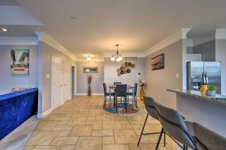 Dayton House with Private Hot Tub, Patio, Grill - - 4