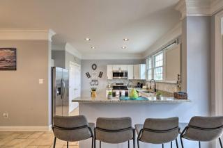 Dayton House with Private Hot Tub, Patio, Grill - - 2