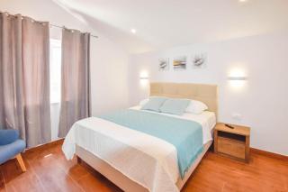 Apartment L and S on The Beach - Ugrinići - 4