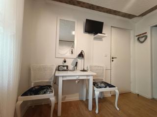 Haus Oberberg - Pokoje Ozonowane - ORŁY TURYSTYKI 2024 - 1