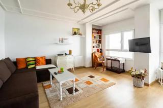 Apartamento Ezcurdia 22 Playa de San Lorenzo primera línea - Gijón - 9