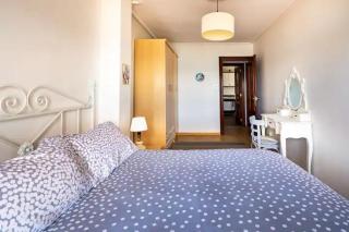 Apartamento Ezcurdia 22 Playa de San Lorenzo primera línea - Gijón - 2