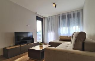 Green Apartments Podgorica With Garage - 7