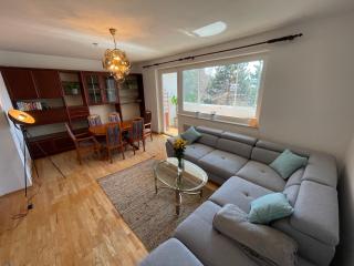 Spacious 3bd top floor flat close to lake (103m²) - Klagenfurt - 7