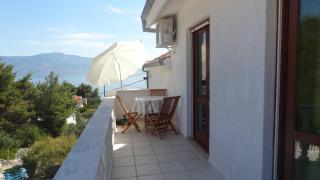 Cute Apartments Near the Sea - Slatine - 2