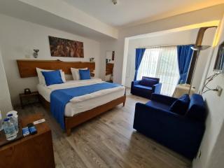 Rebetiko Hotel - Alaçatı - 9