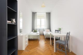 Rooms Nearto Main Square - 9