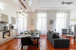 LE PRIVILIANE - Bel et grand appartement idéalement situé - Marsiglia - 0