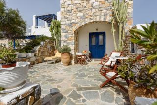 Balloo - A house gazing out on the Aegean blue - Aspro Chorio Paros - 7