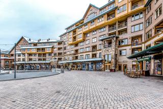 Fraser Crossing 3404 - 4