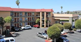 Rancho San Diego Inn & Suites - El Cajon - 1