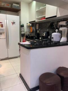 Em Copacabana apartamento mobiliado no posto 6 - 2