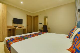 FabHotel Seventy Seven - 5