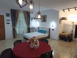 Haji Ineng Homestay- Guest House - Kota Samarahan - 7