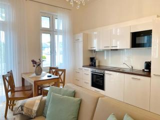 Villa Jenny - Ferienappartement 1 mit Meerblick - Sassnitz - 9
