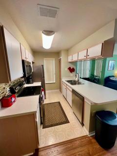 Grand Family 3BR Condo near Disney Parks and Universal - Kissimmee - 8