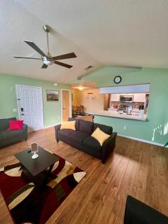 Grand Family 3BR Condo near Disney Parks and Universal - Kissimmee - 3