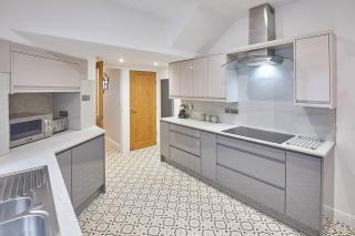 Ground Floor Apartment - Scarborough - 9