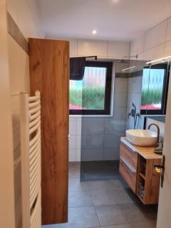 Ferienwohnung am Rüstersieler Hof - Wilhelmshaven - 4