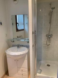 Appartement dans résidence avec piscine et parking - Uzès - 3
