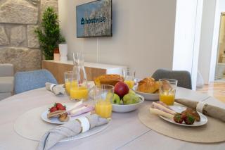 Host Wise - Enchanting Design Flat - Premium Location - Porto - 6