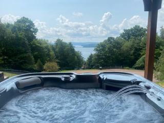 Primo Vista! Spectacular views, Dock Slip, Hot Tub - McHenry - 5