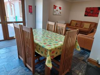 Dunroaming Cottage - Pendine - 2